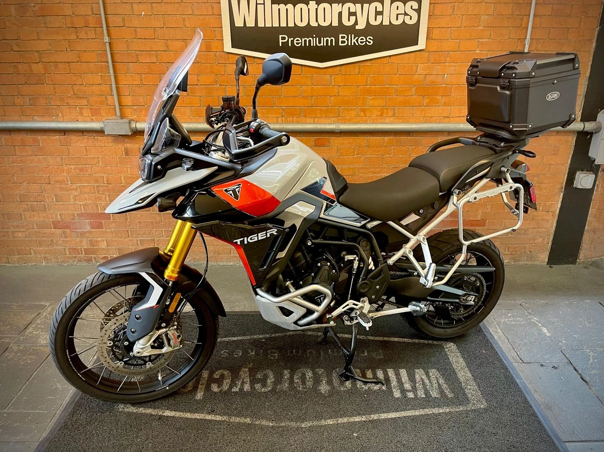 TRIUMPH TIGER 900 RALLY PRO