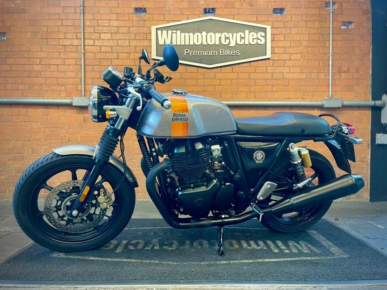 ROYAL ENFIELD CONTINENTAL GT