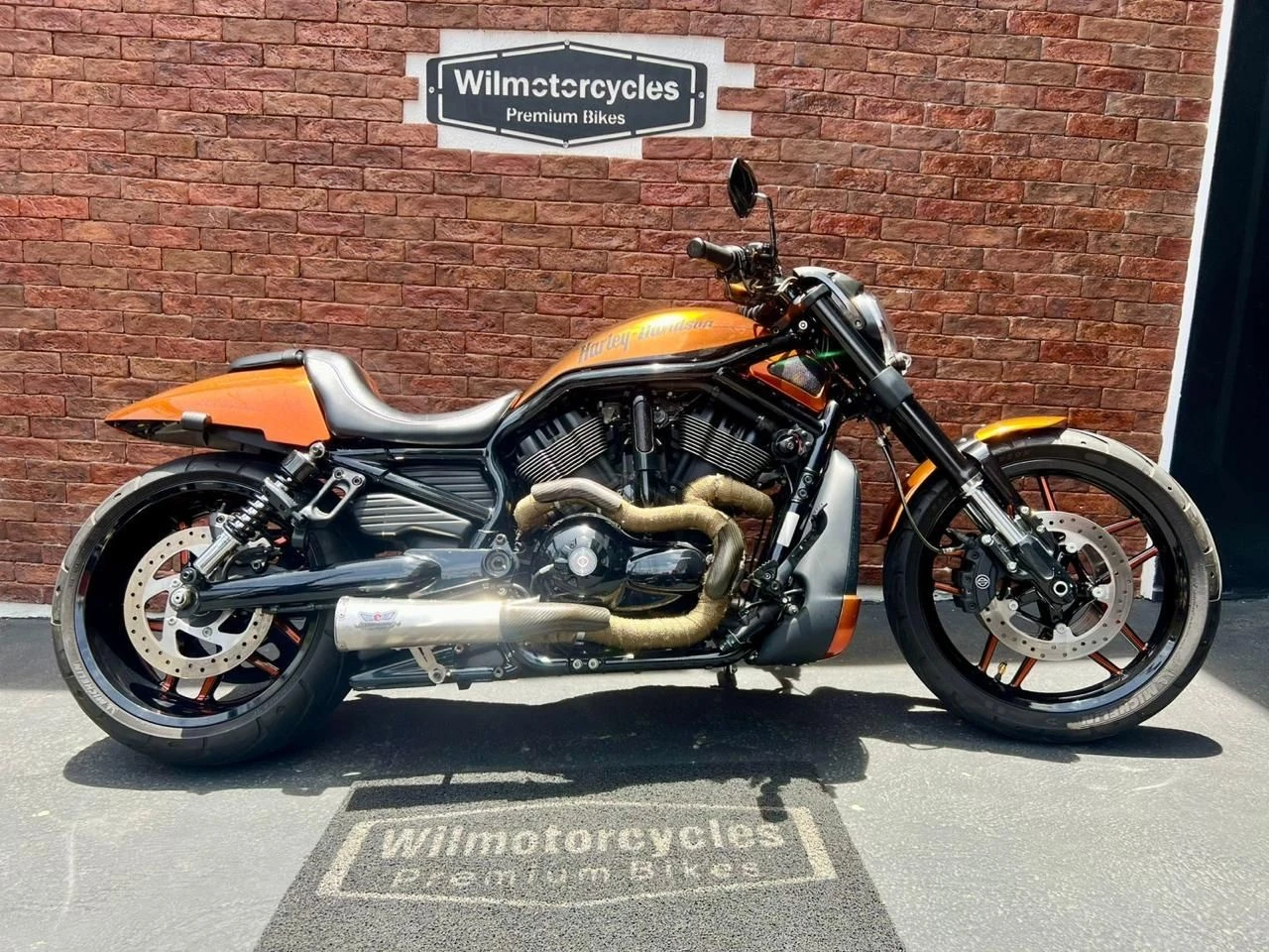 HARLEY-DAVIDSON V ROD NIGHT ROD ESPECIAL