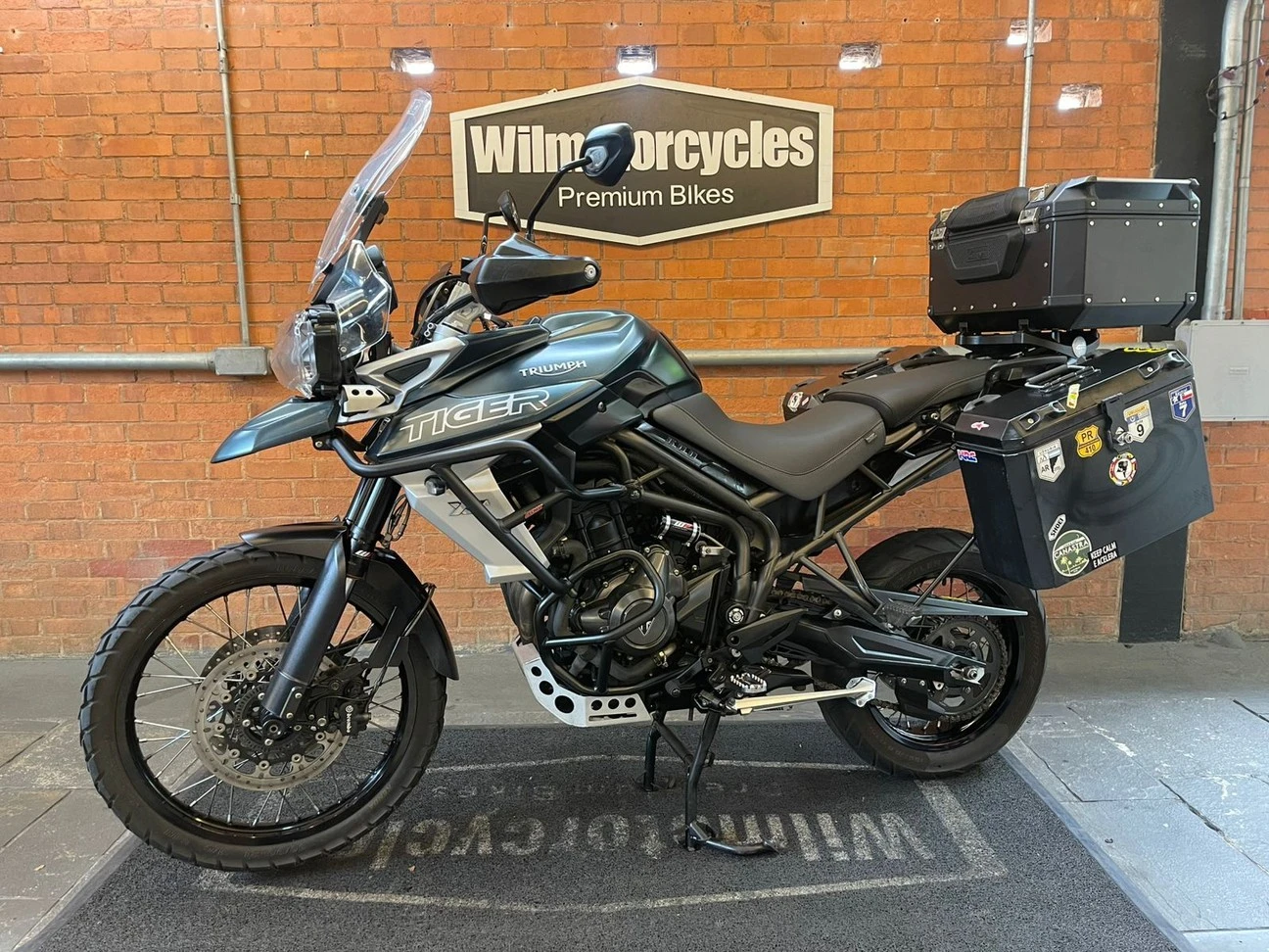 TRIUMPH TIGER 800 XCA