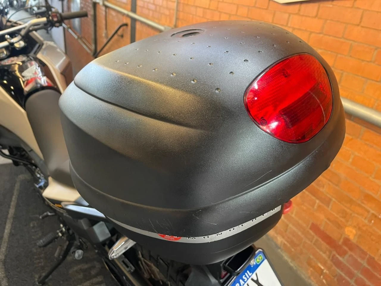 HONDA XRE 300 ADVENTURE