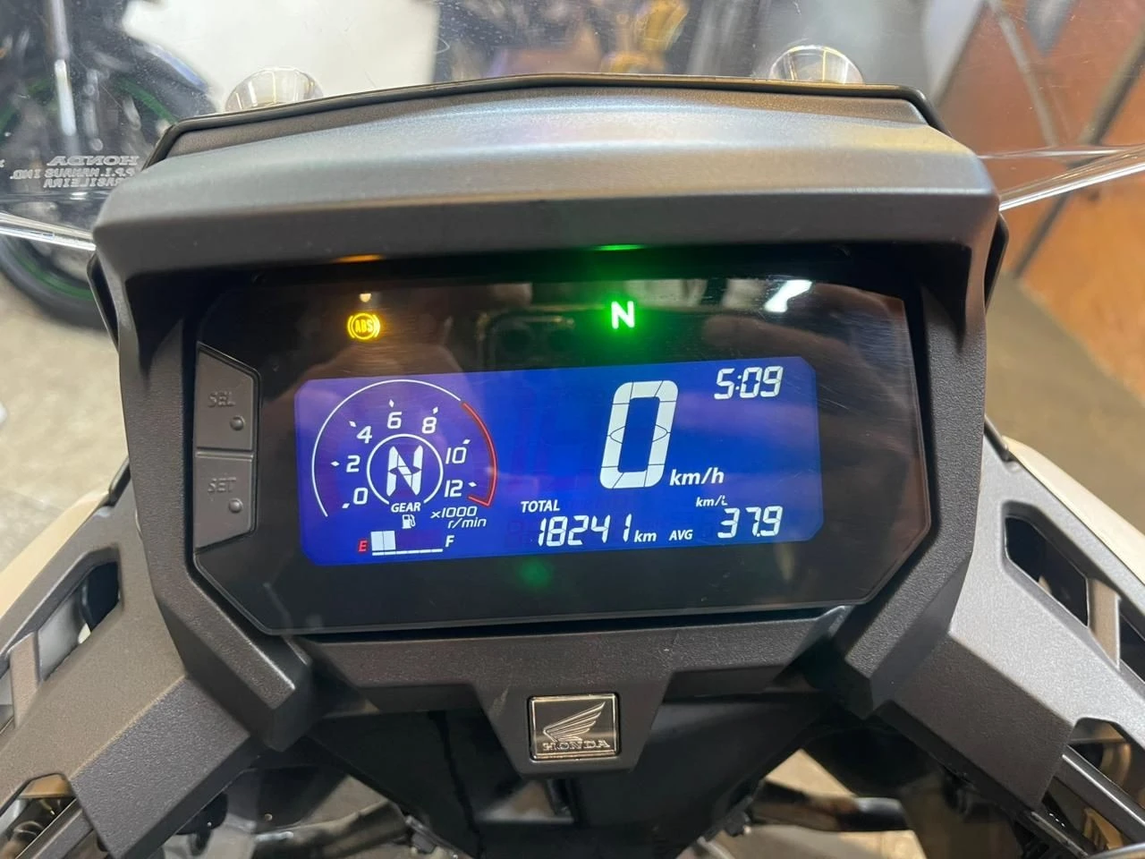 HONDA XRE 300 ADVENTURE