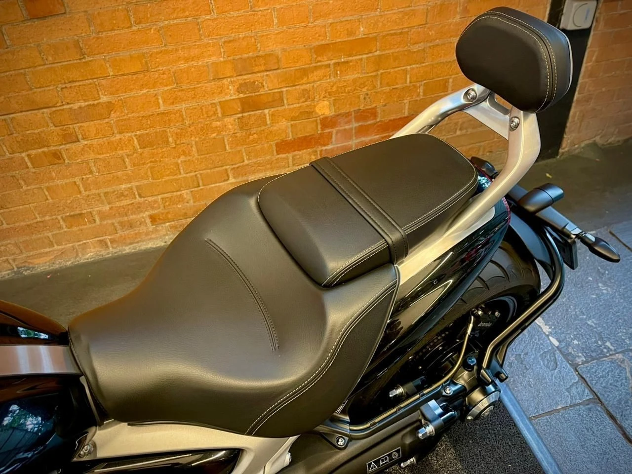 TRIUMPH ROCKET III R