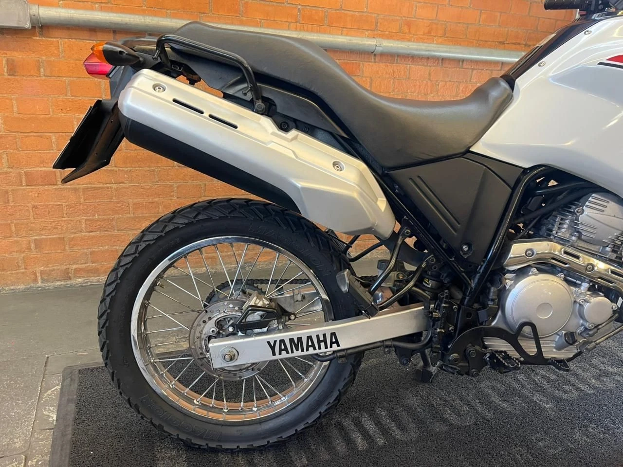 YAMAHA XTZ 250 TENERE