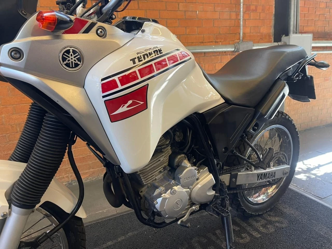 YAMAHA XTZ 250 TENERE