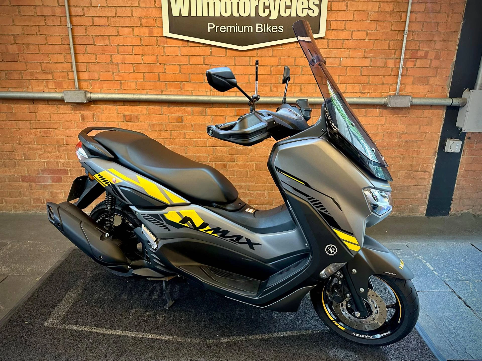 YAMAHA NMAX CONNECTED 160 ABS