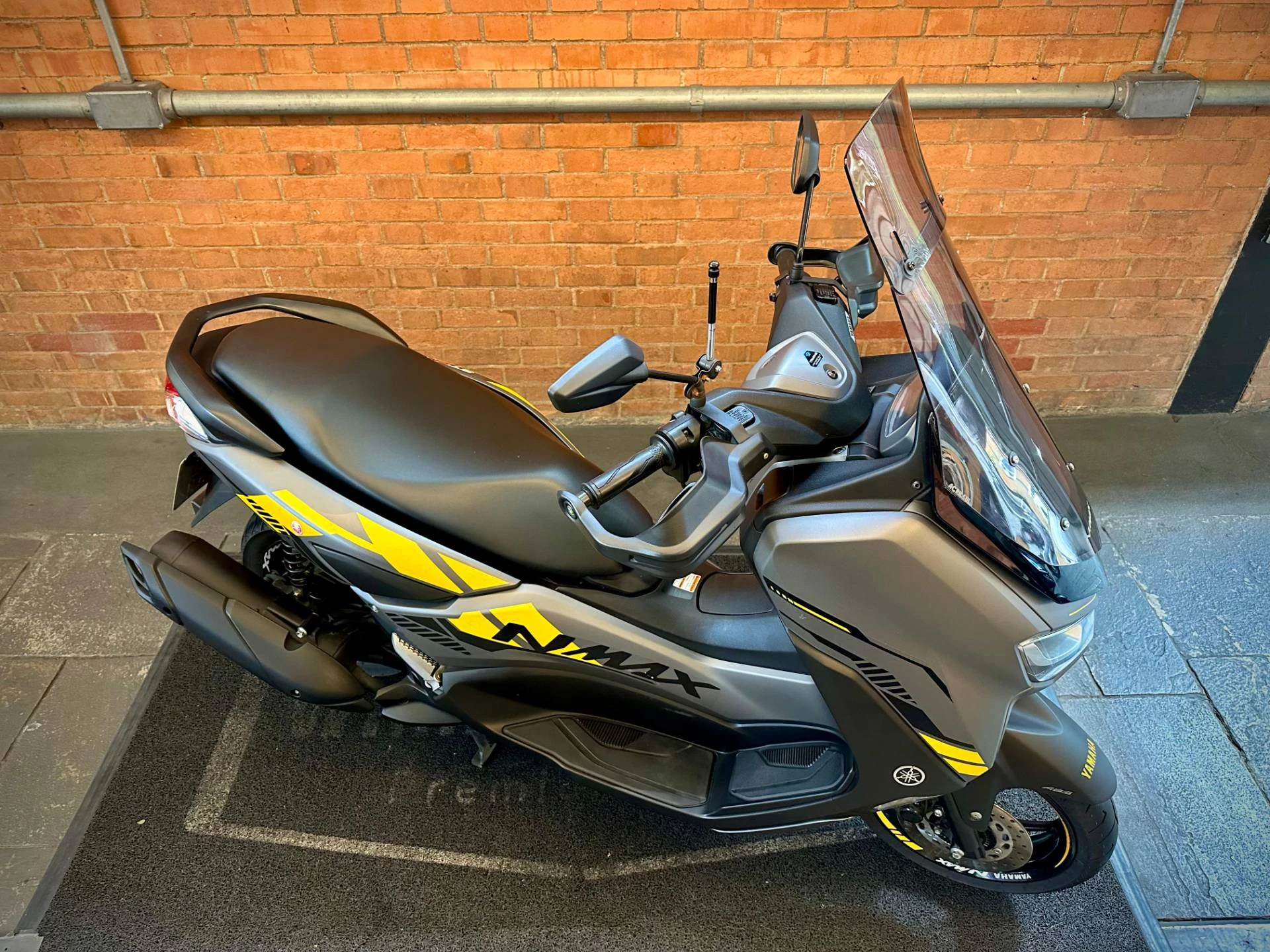 YAMAHA NMAX CONNECTED 160 ABS