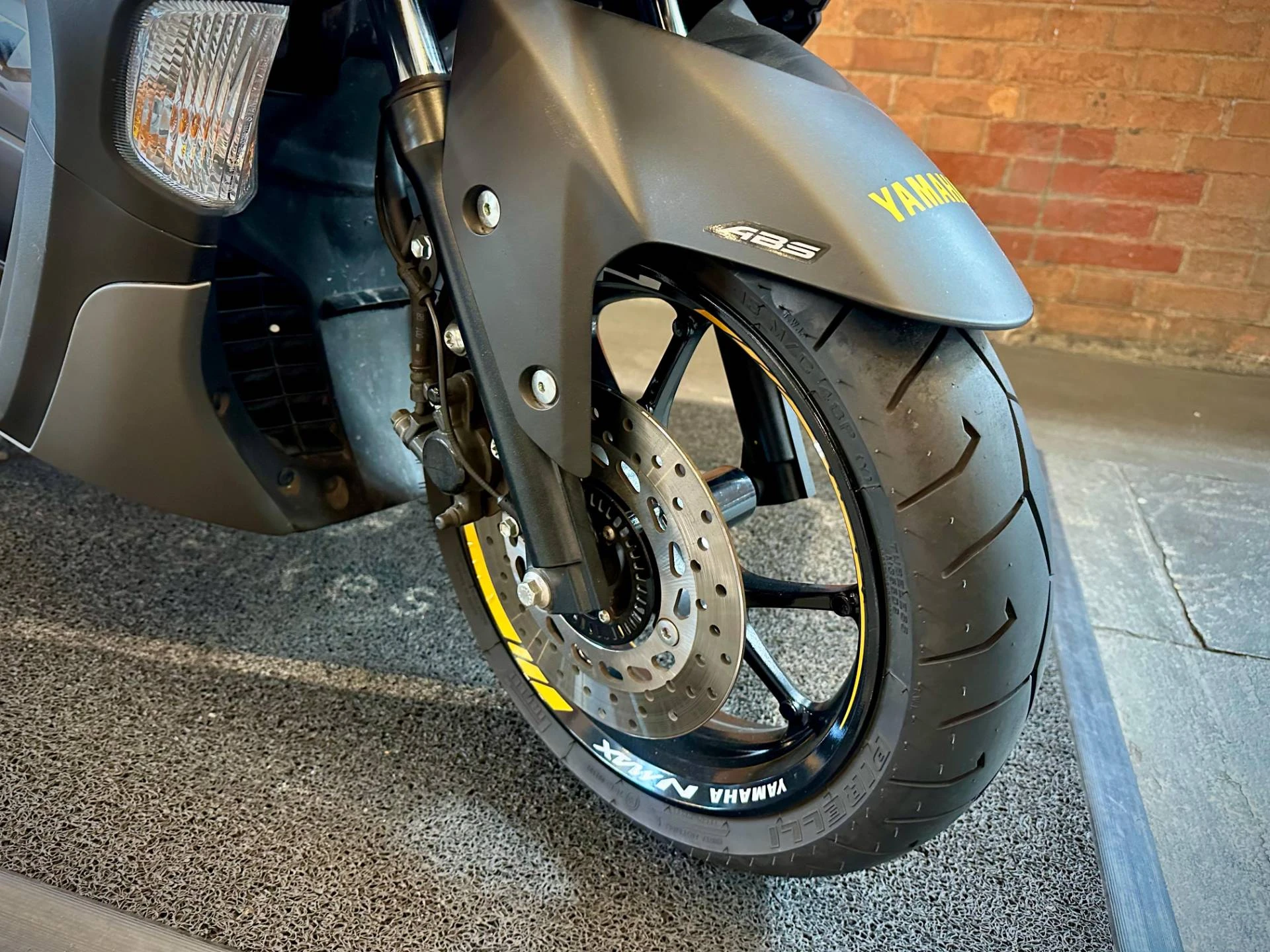 YAMAHA NMAX CONNECTED 160 ABS