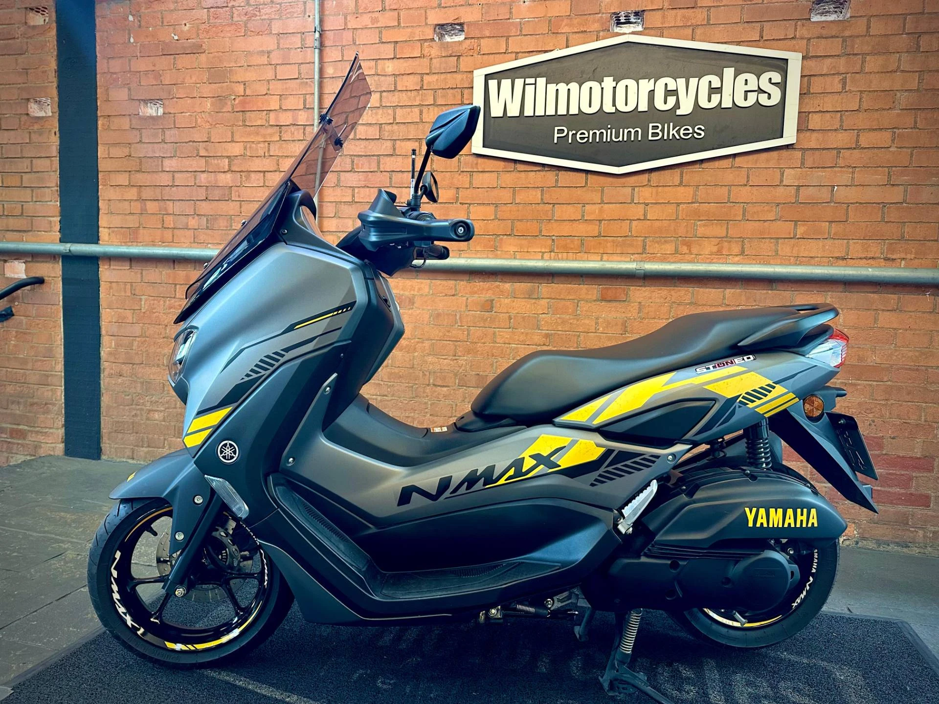 YAMAHA NMAX CONNECTED 160 ABS
