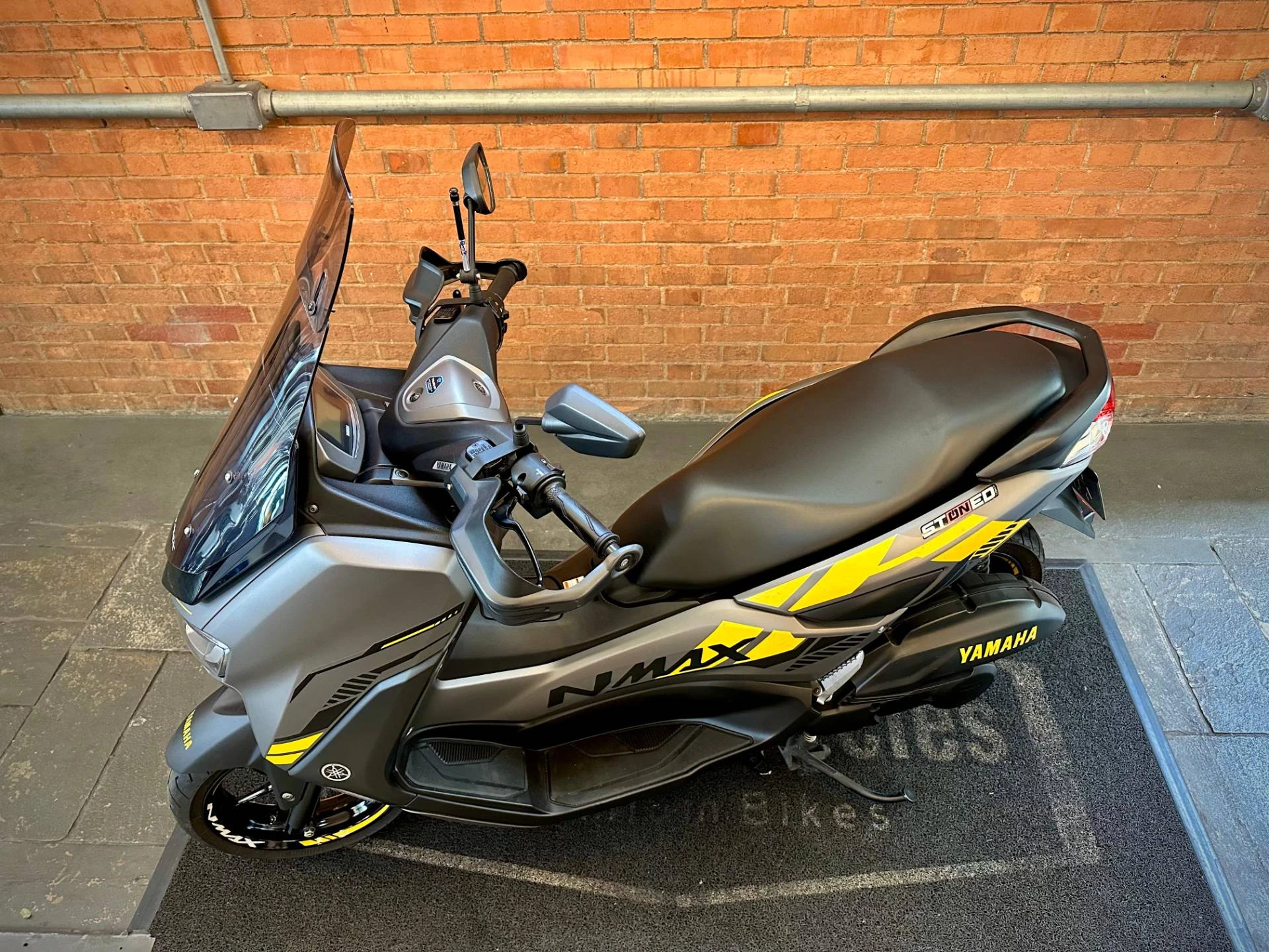 YAMAHA NMAX CONNECTED 160 ABS