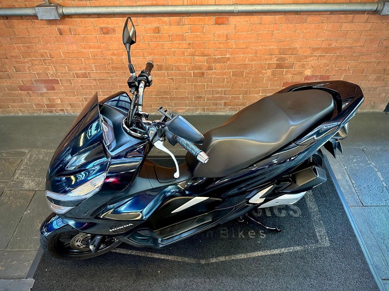 HONDA PCX