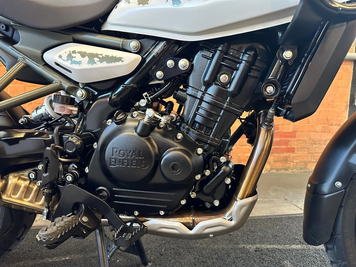 ROYAL ENFIELD HIMALAYAN