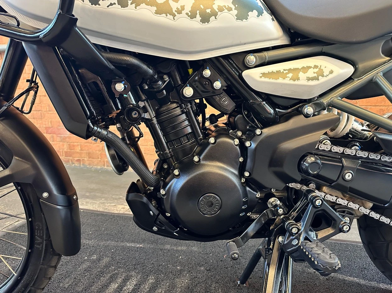 ROYAL ENFIELD HIMALAYAN