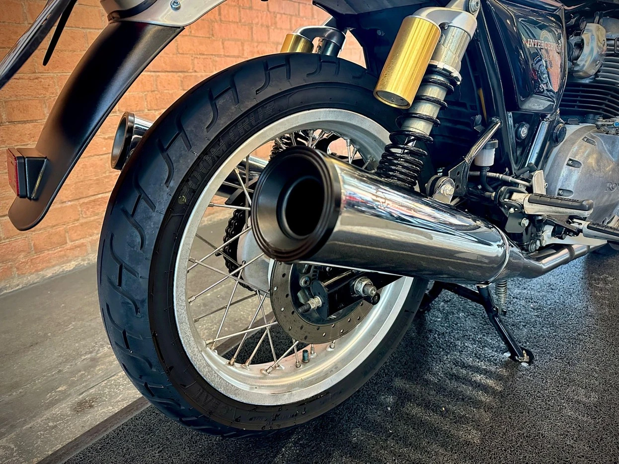 ROYAL ENFIELD INTERCEPTOR 
