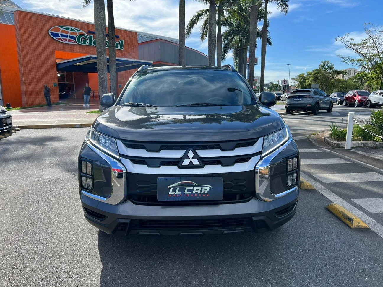 MITSUBISHI OUTLANDER SPORT