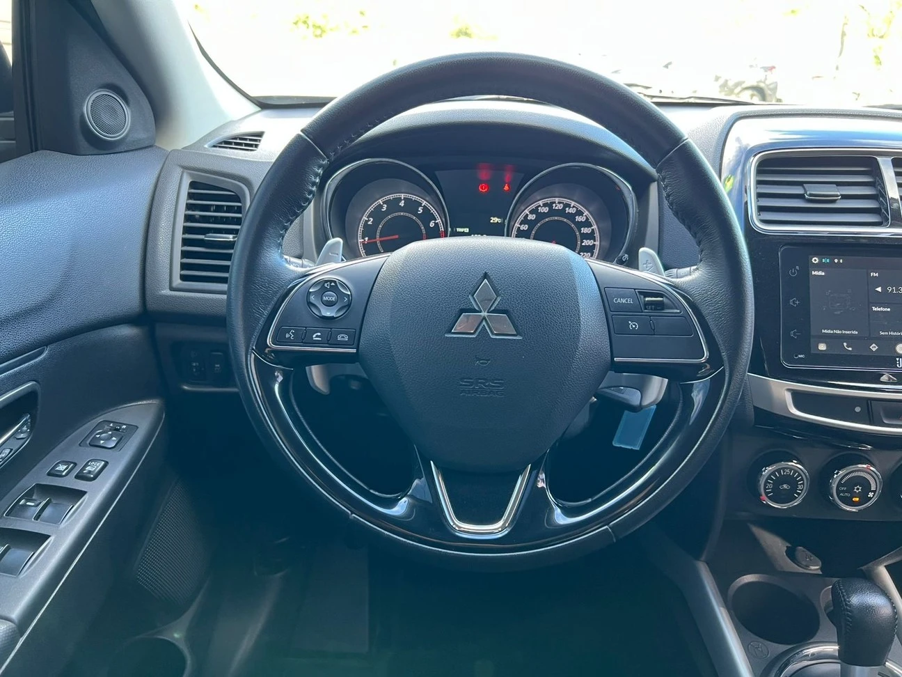 MITSUBISHI OUTLANDER SPORT