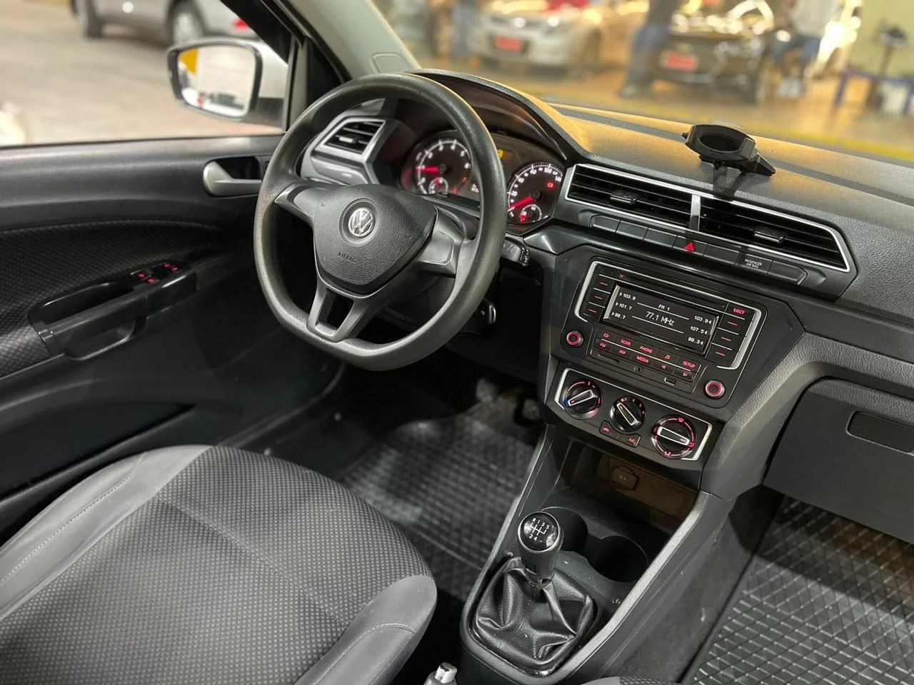 VOLKSWAGEN SAVEIRO