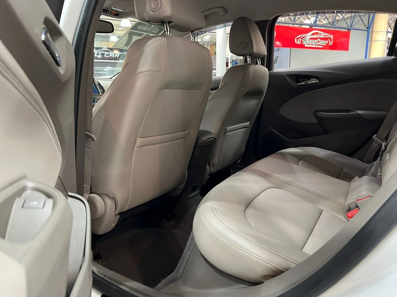 CHEVROLET CRUZE