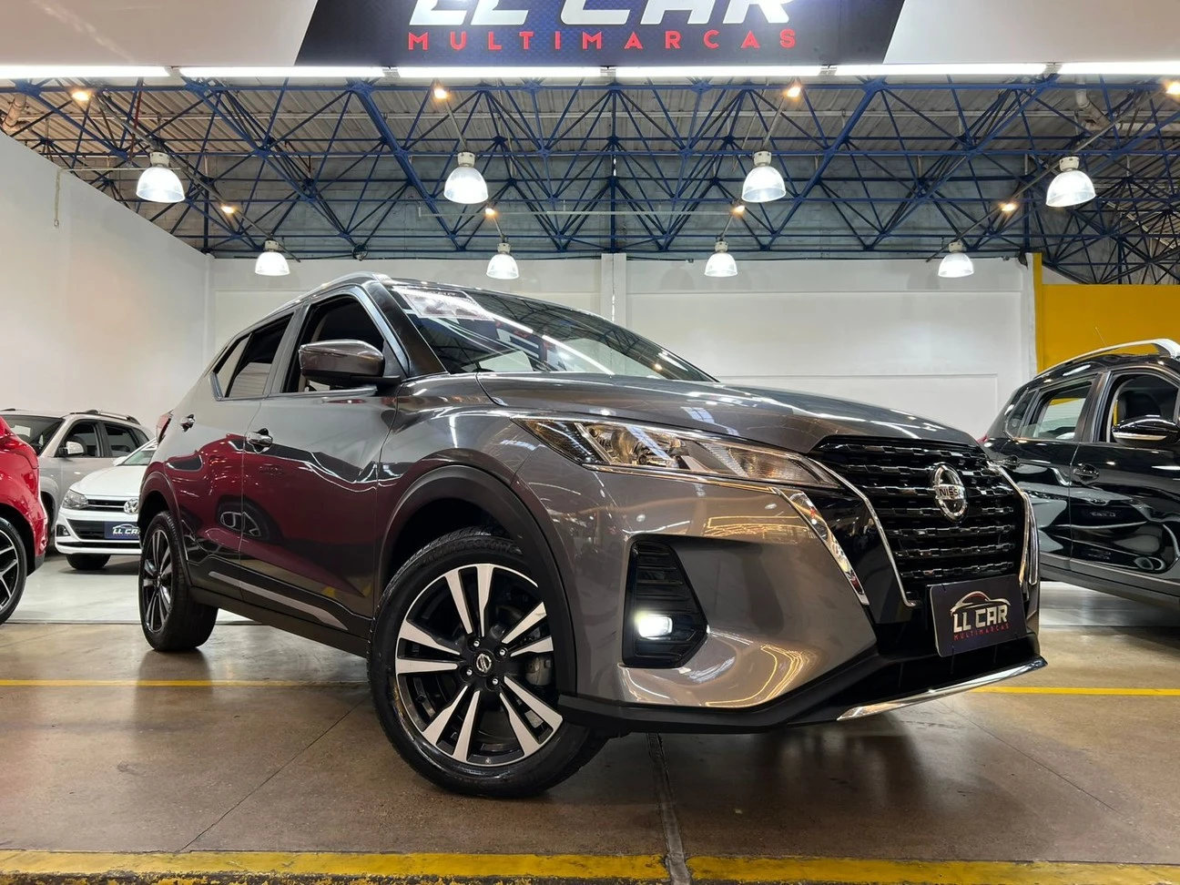 NISSAN KICKS