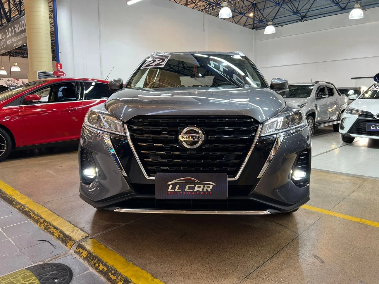 NISSAN KICKS