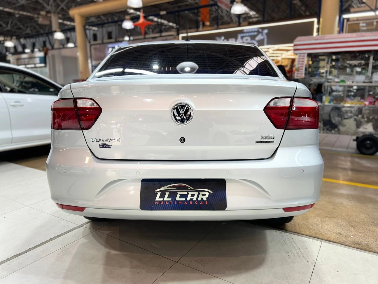 VOLKSWAGEN VOYAGE