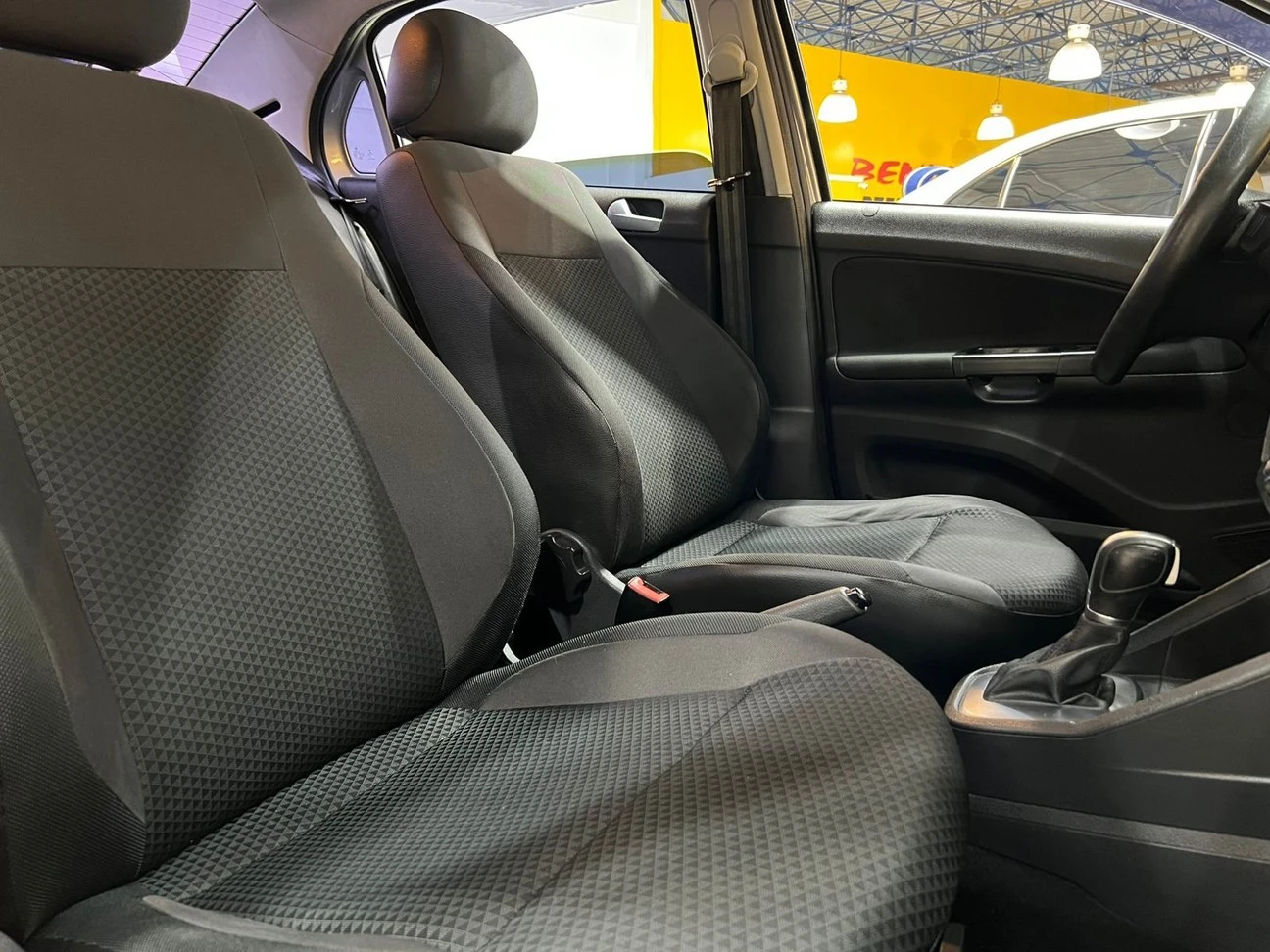 VOLKSWAGEN VOYAGE