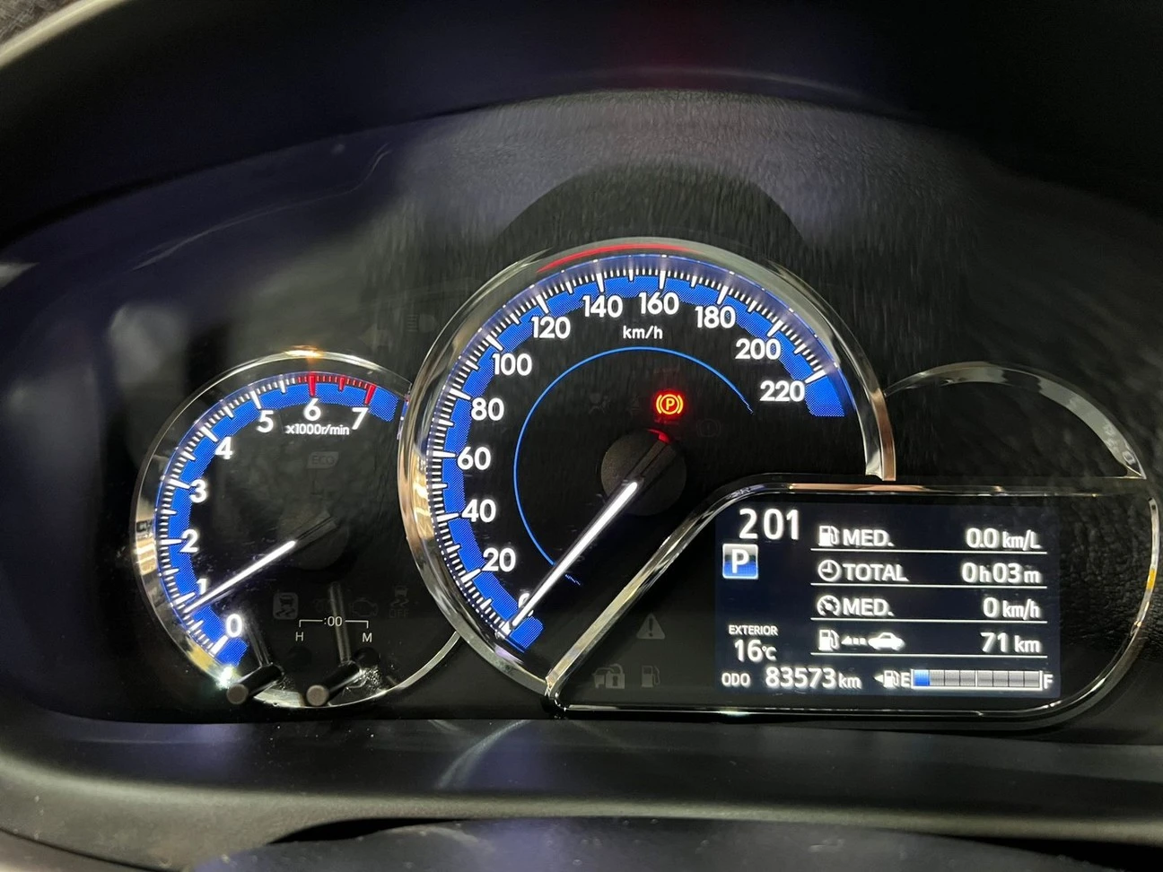 TOYOTA YARIS