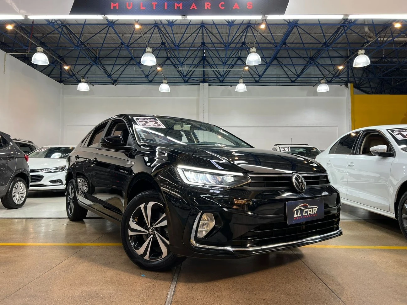 VOLKSWAGEN VIRTUS