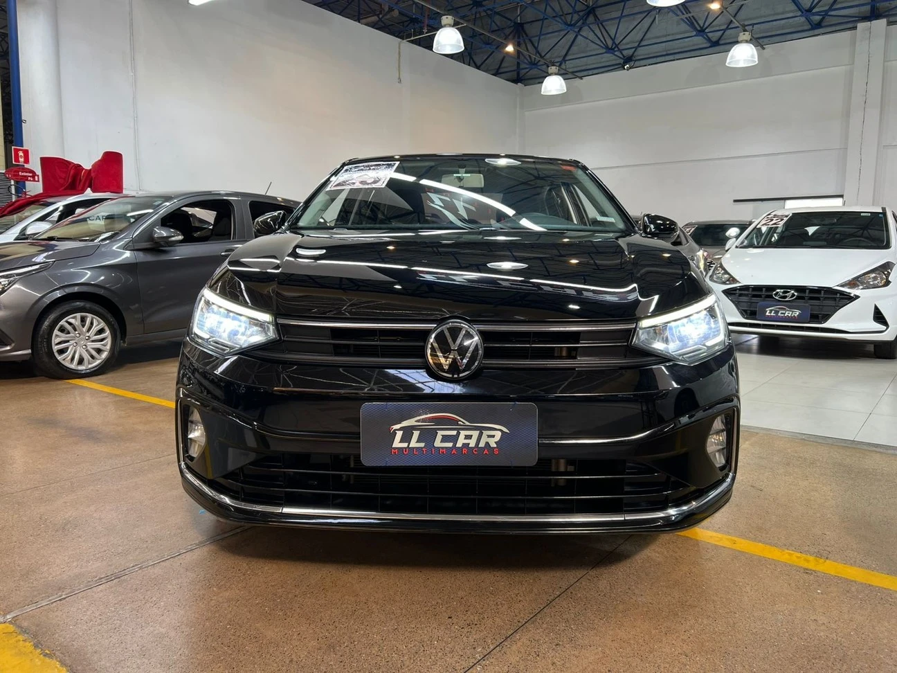 VOLKSWAGEN VIRTUS