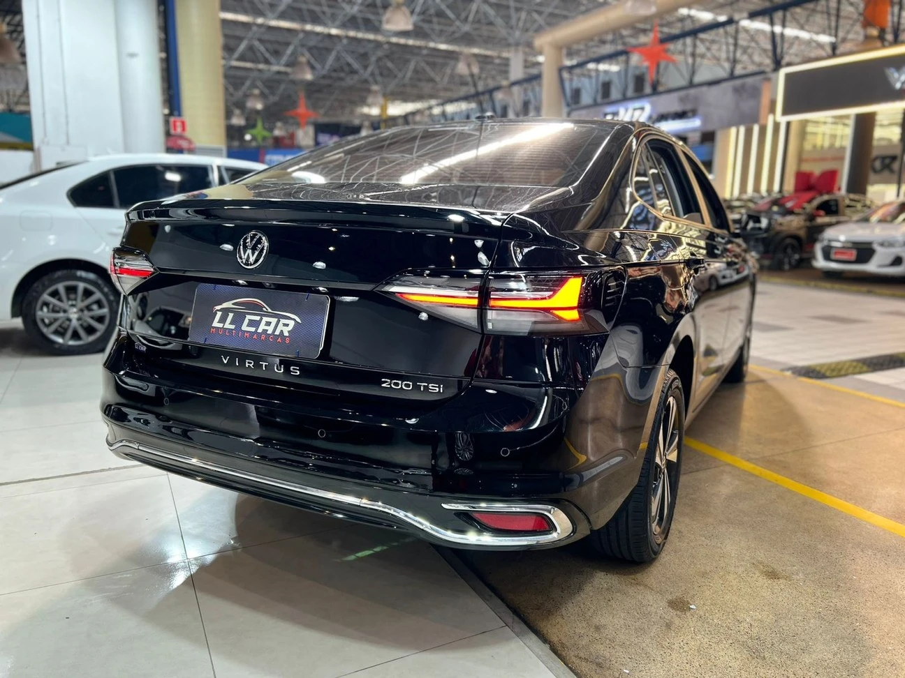 VOLKSWAGEN VIRTUS