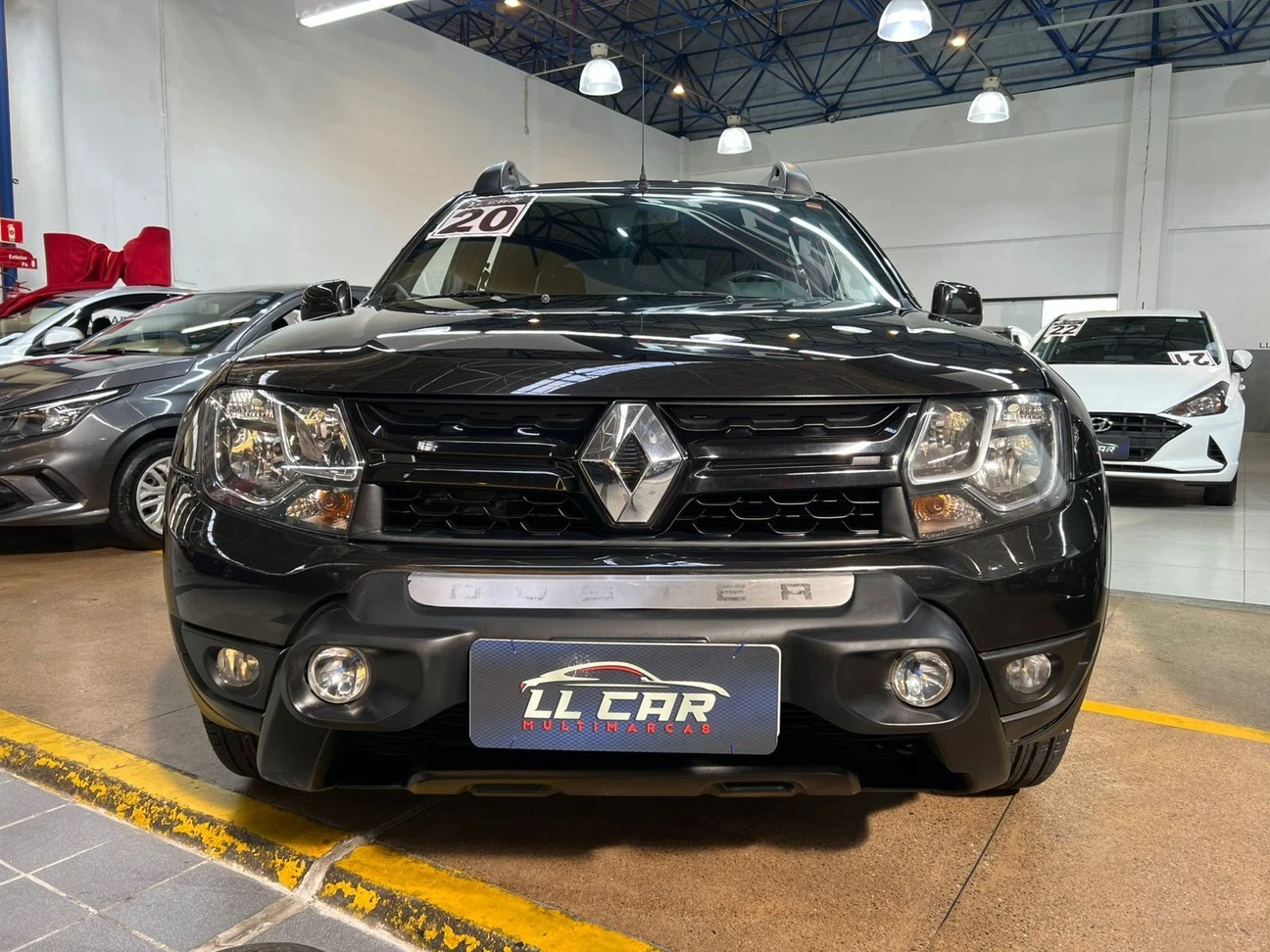 RENAULT DUSTER