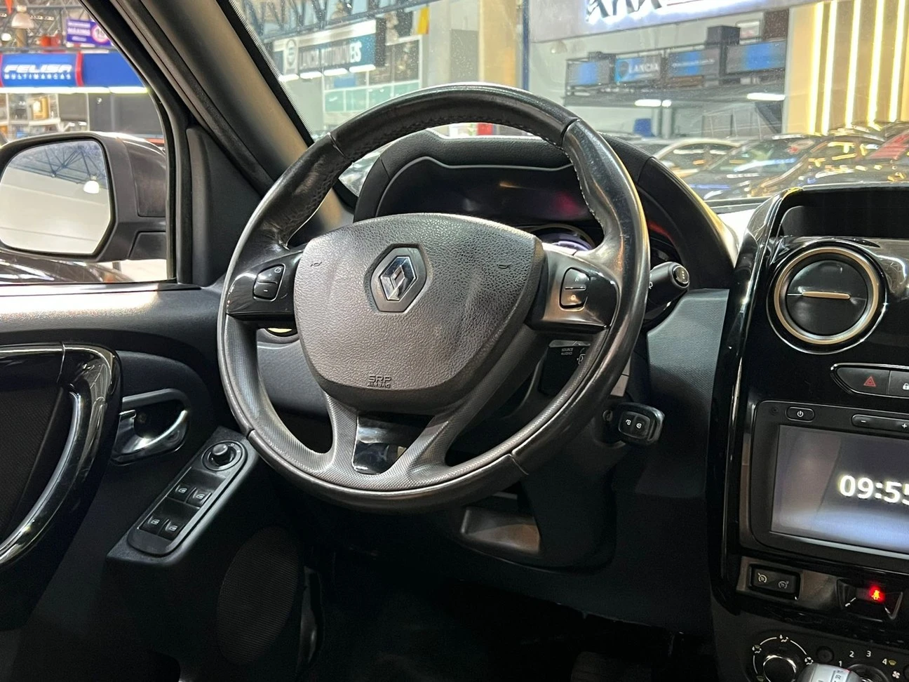 RENAULT DUSTER