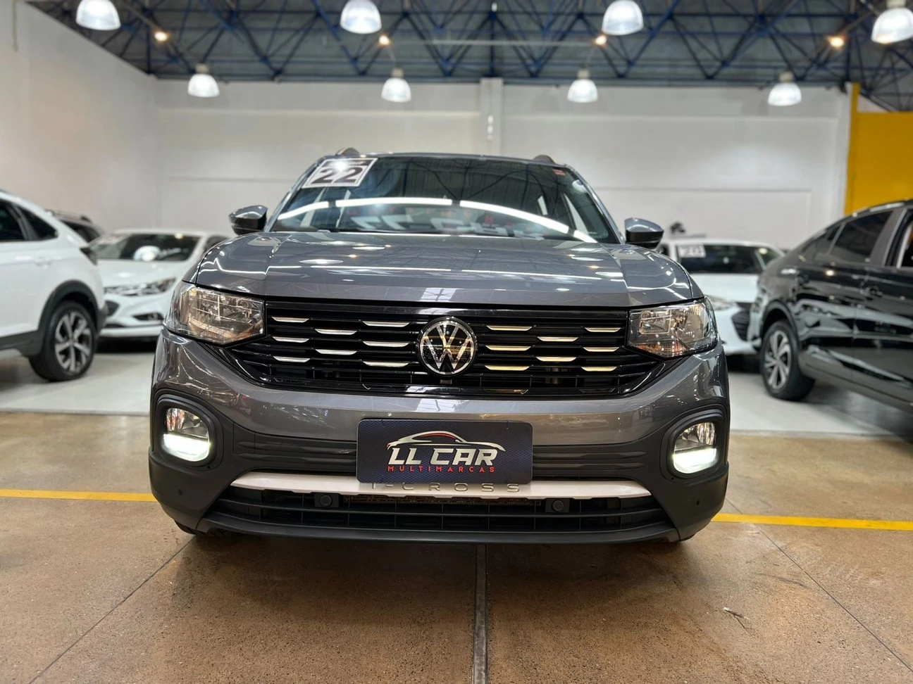 VOLKSWAGEN T-CROSS