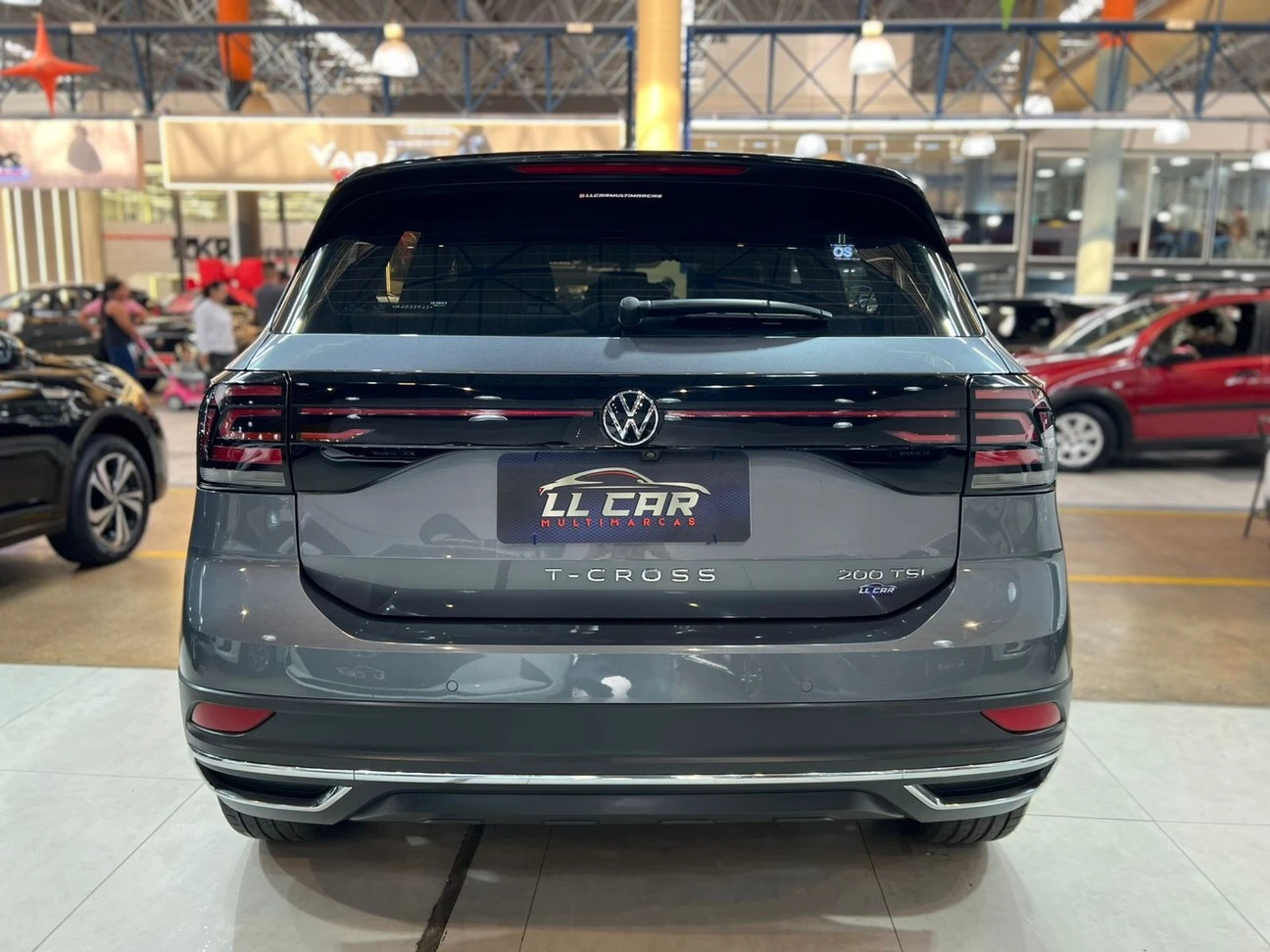 VOLKSWAGEN T-CROSS
