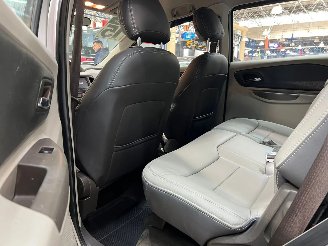 CHEVROLET SPIN