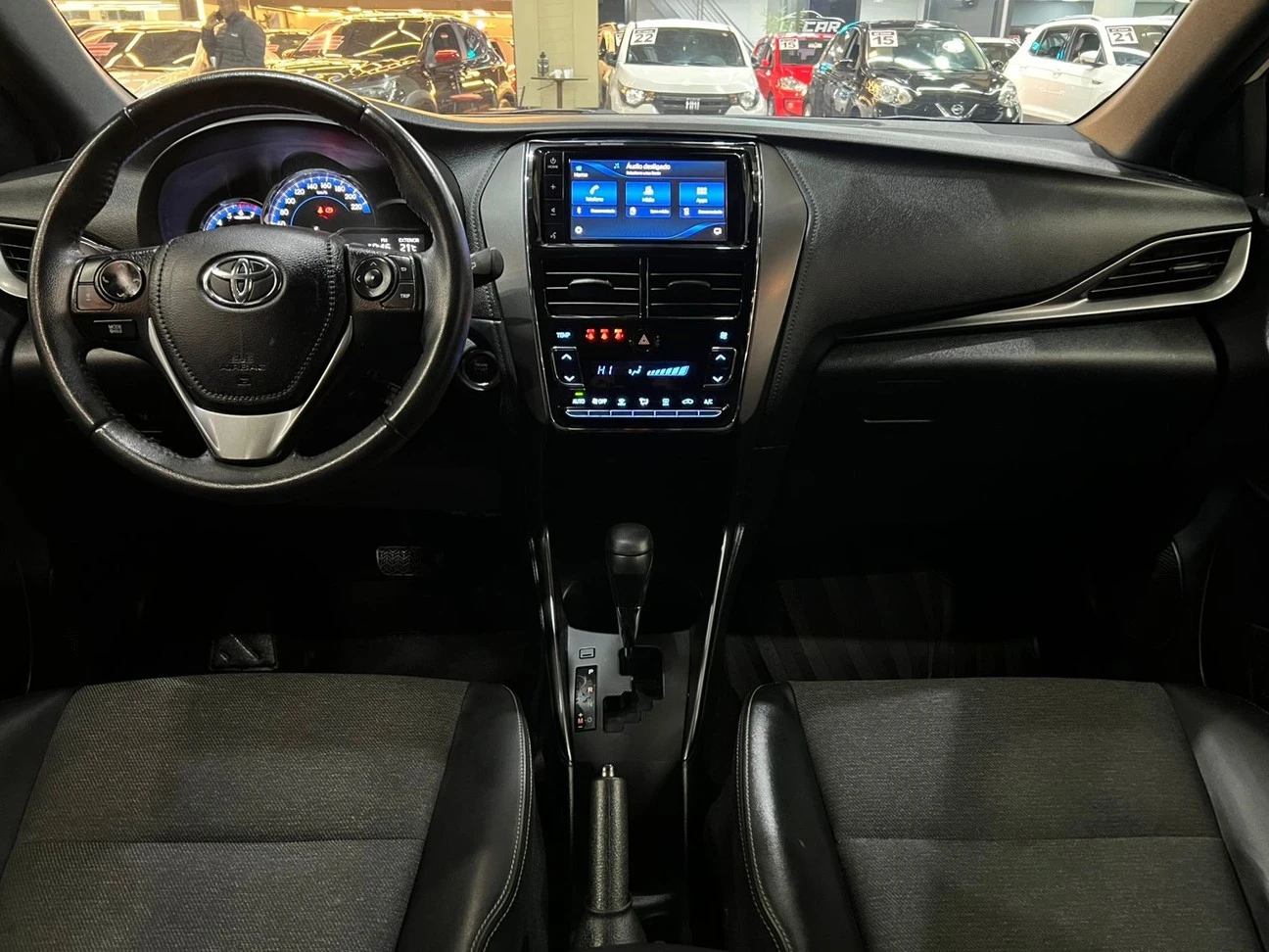 TOYOTA YARIS