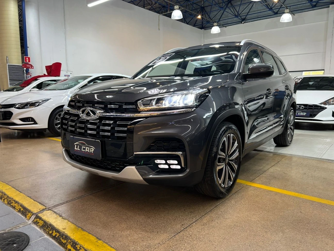CHERY TIGGO 8