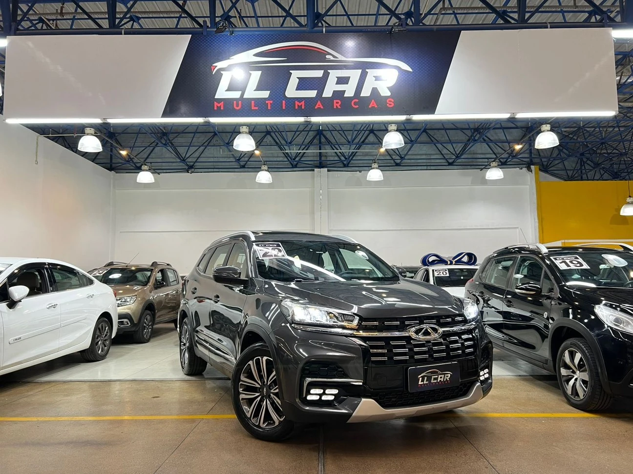 CHERY TIGGO 8