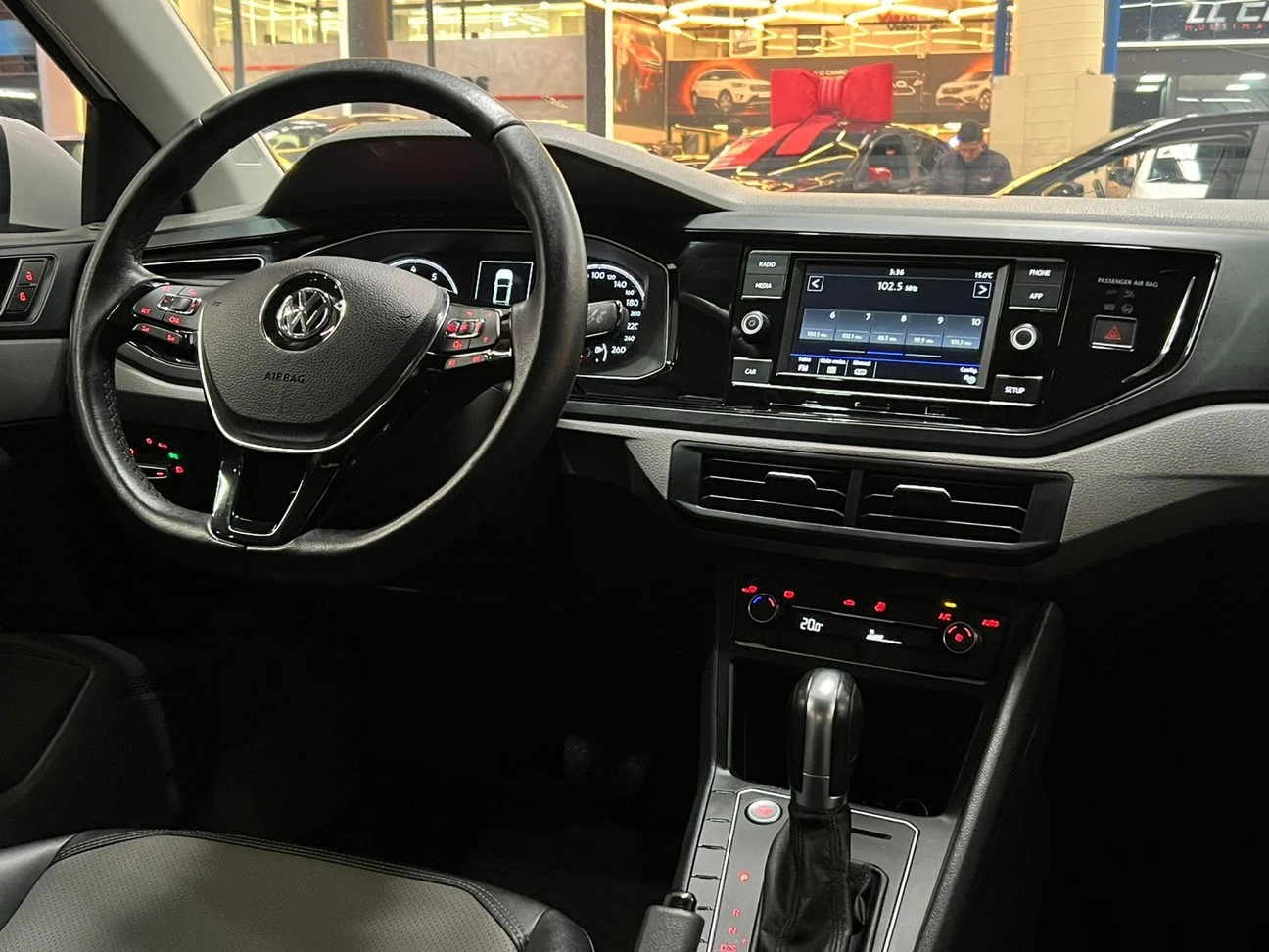 VOLKSWAGEN VIRTUS