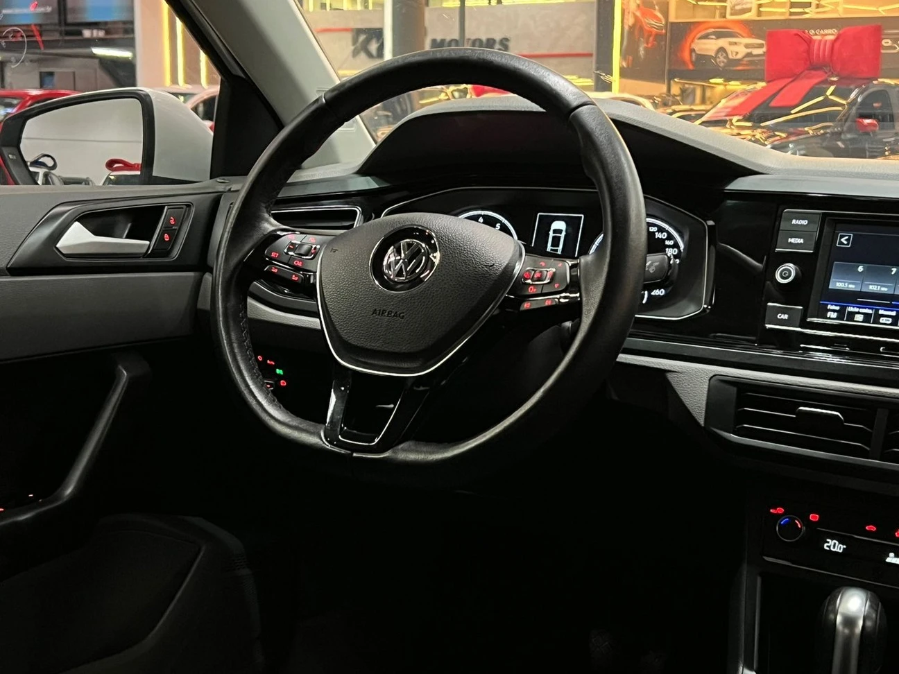VOLKSWAGEN VIRTUS