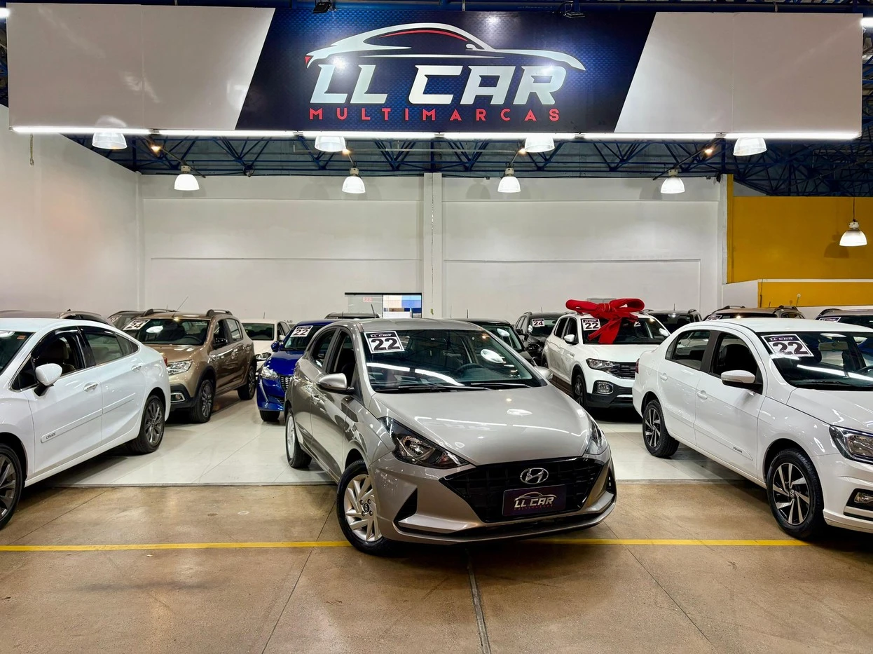 HYUNDAI HB20