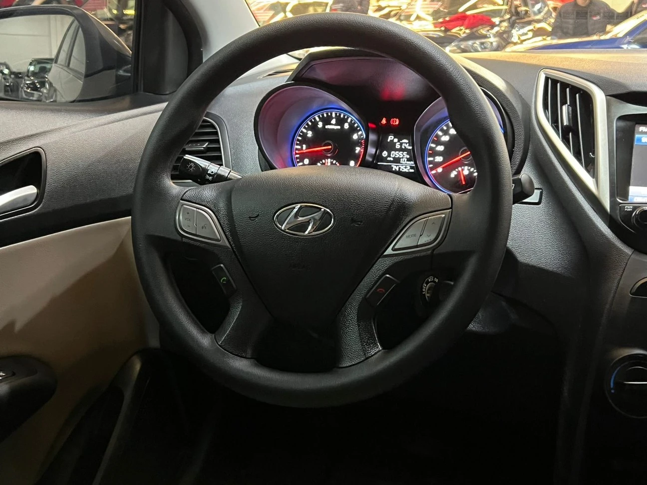 HYUNDAI HB20S