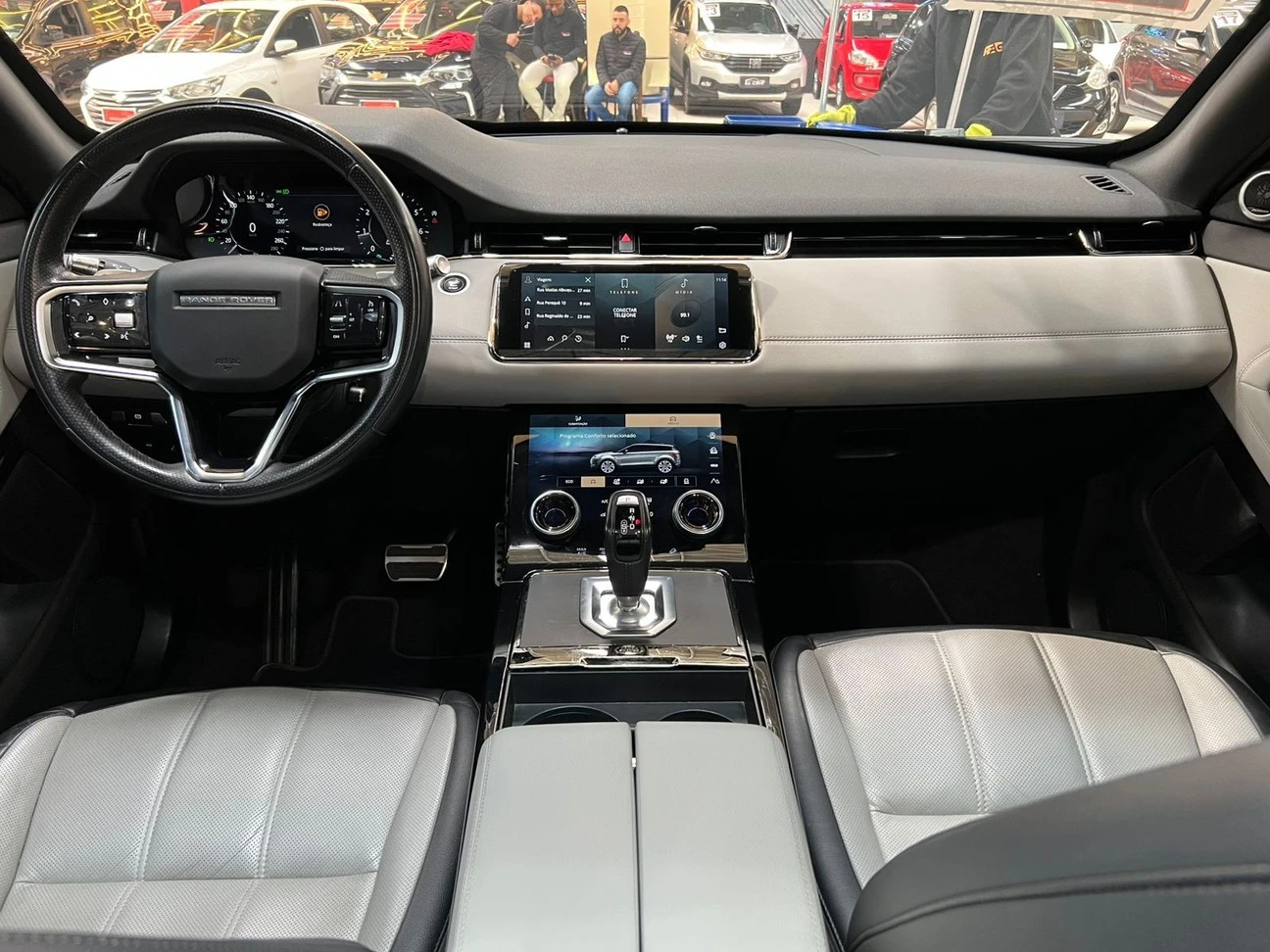 LAND ROVER RANGE ROVER EVOQUE