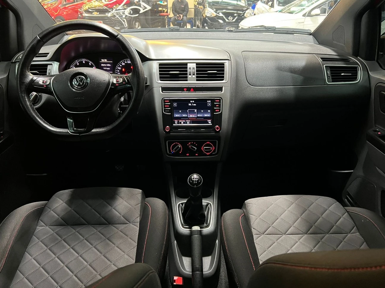 VOLKSWAGEN FOX