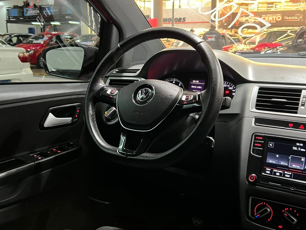 VOLKSWAGEN FOX