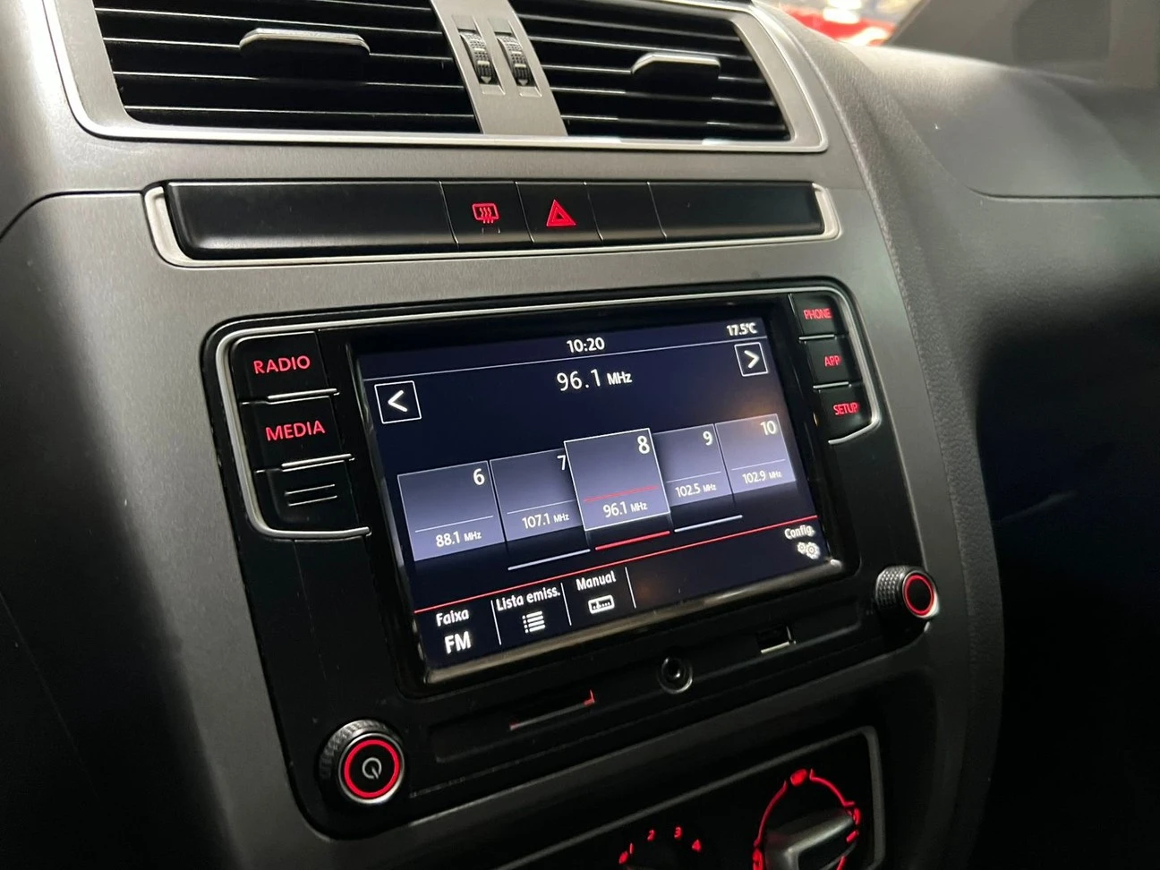 VOLKSWAGEN FOX