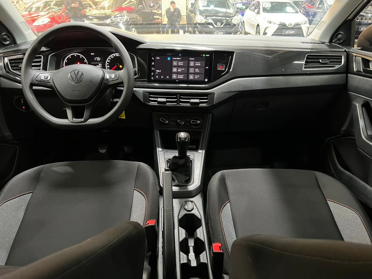 VOLKSWAGEN POLO