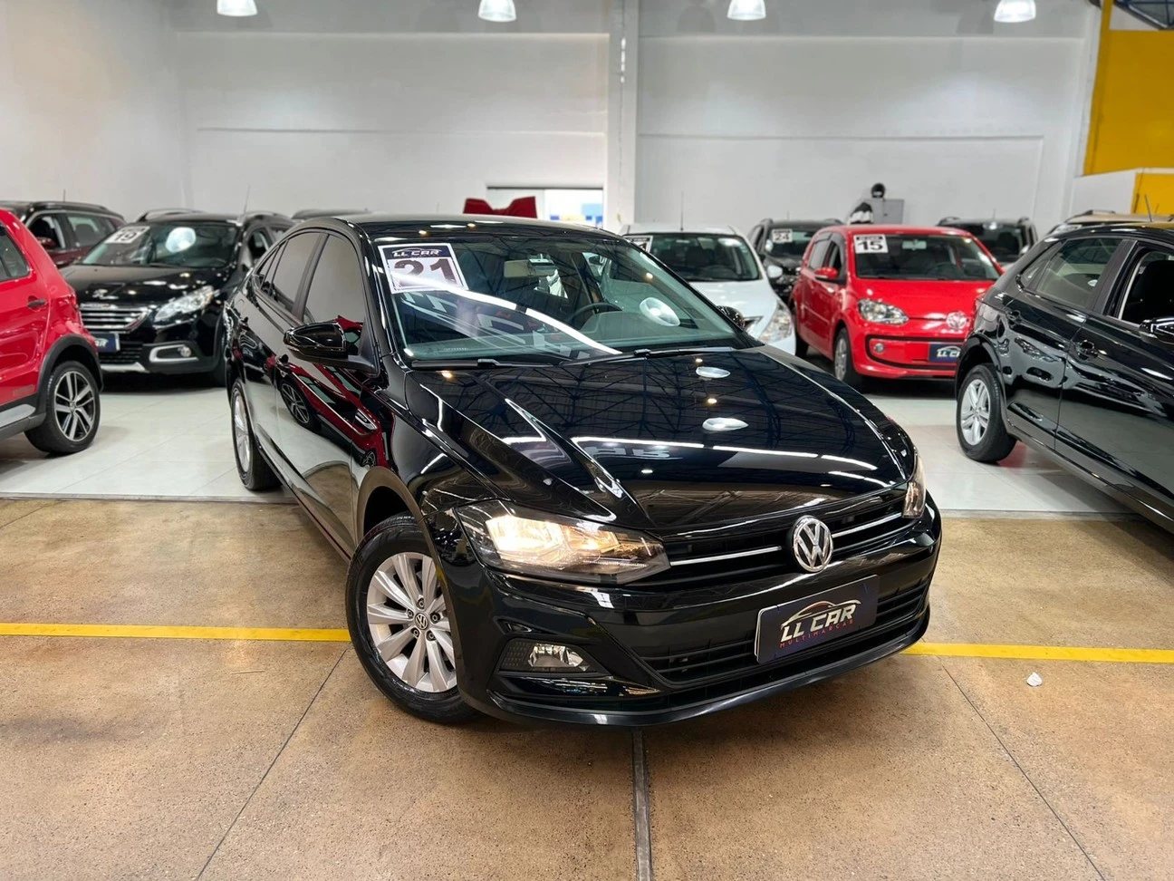 VOLKSWAGEN VIRTUS