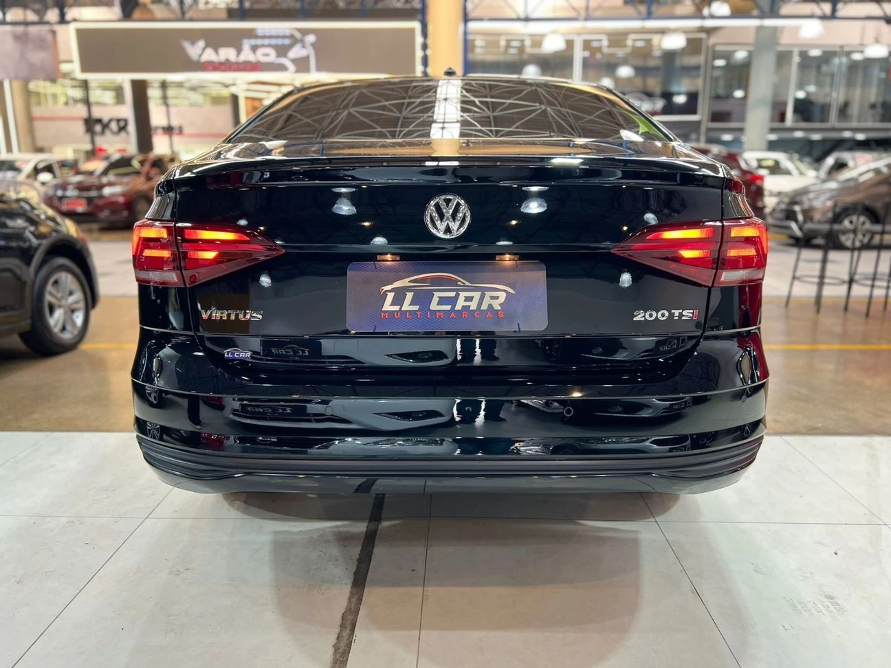 VOLKSWAGEN VIRTUS
