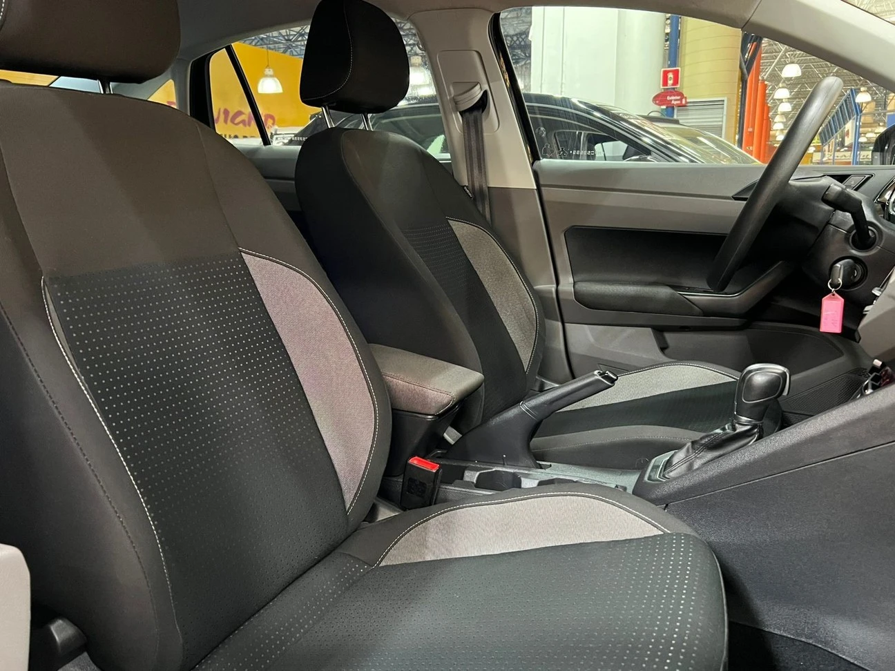 VOLKSWAGEN VIRTUS